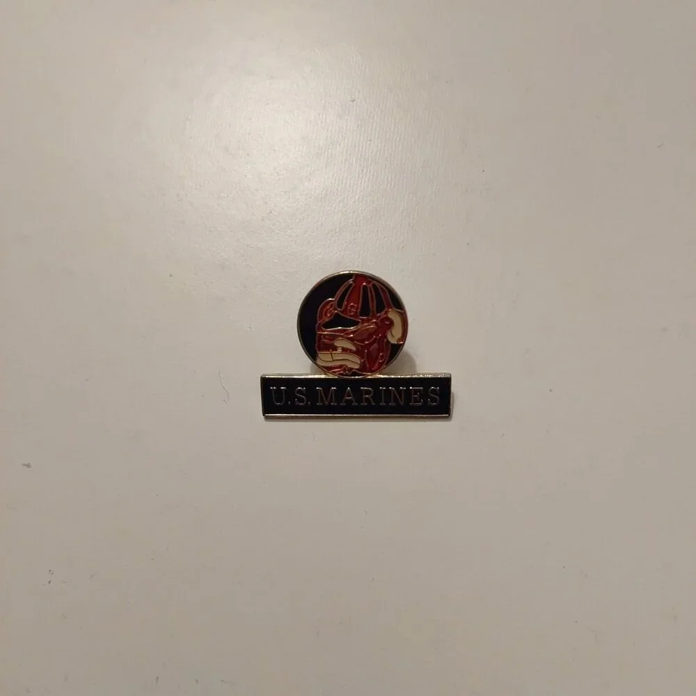 U. S. MARINES TIE TACK PIN-LIKE NEW CONDITION.
